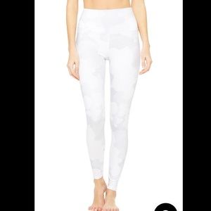 Alo Yoga Leggings